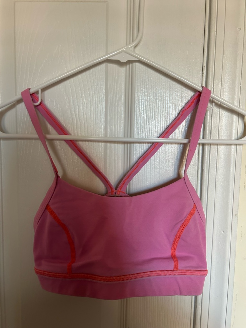 HOT PINK RETRO LULULEMON SPORTS BRA